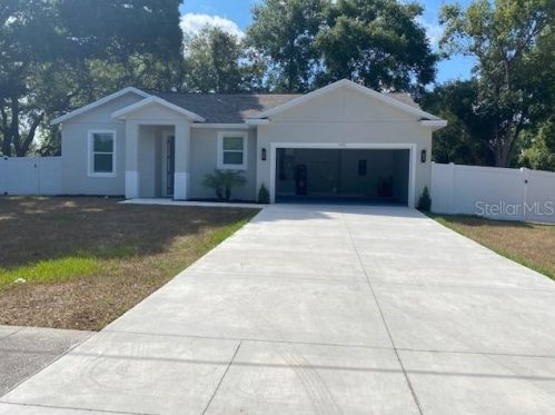 1492 Park Dr, Casselberry, FL 32707-3620
