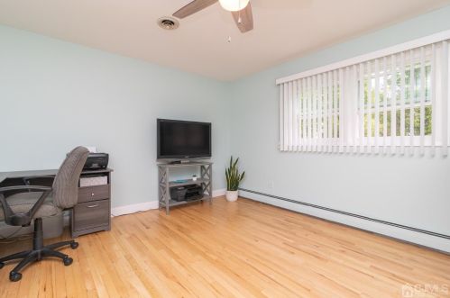 116 Willow St, East Brunswick NJ  08816-3134 exterior