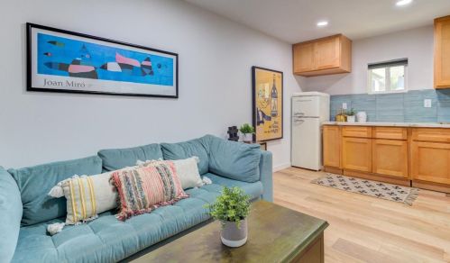 624 Tucker Ave, Lake Nacimiento CA  93446-2726 exterior