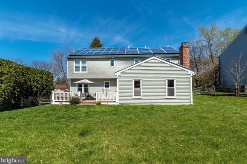 106 Claremont Dr, Lansdale PA 19446-6359 exterior