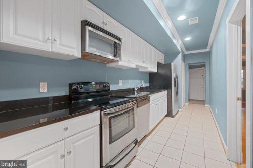 1233 Raum St, Washington, DC 20002-2450