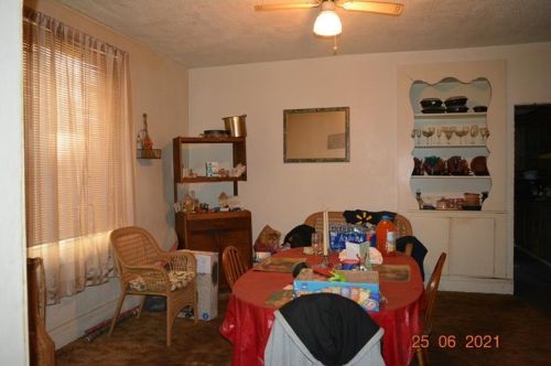 904 Pittsburgh St, South Connellsville, PA 15425-1601