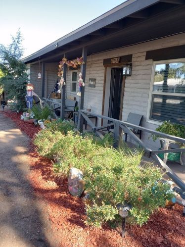 1002 Magnolia Ave, Beaumont CA  92223-1837 exterior