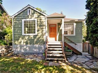 9756 3rd Ave, Seattle, WA 98115-2016