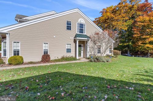 115 Dresner Cir, Boothwyn, PA 19061-4248