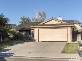 7828 Ivy Hill Way, Sacramento, CA 95843-2467