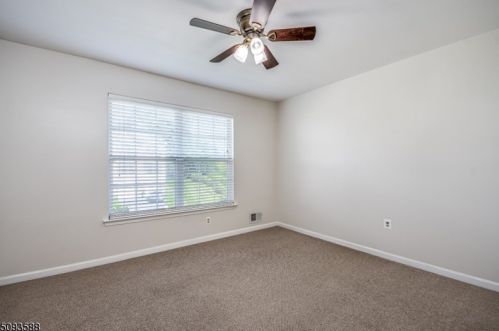 1 Crestview Dr, Hackettstown NJ  07840-5673 exterior