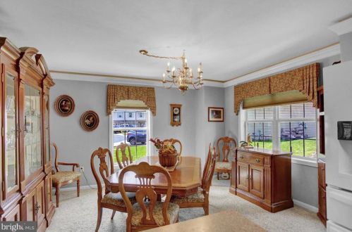 61 Crooked Dr, West Enola PA  17025-1522 exterior