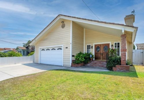 1828 256th St, Lomita, CA 90717-2712
