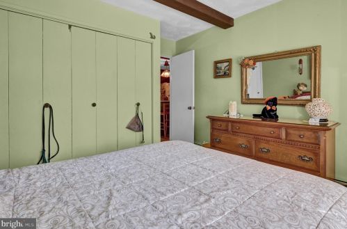 2 Fernwood Trl, Charnita PA  17320-8556 exterior