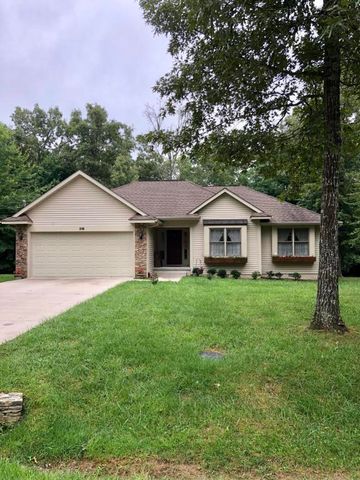 218 Pomeroy Dr, Crossville, TN 38558-6908