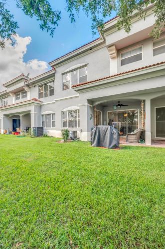 2170 Cape Cod Dr, Fort Pierce FL  34953-4568 exterior