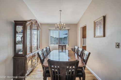 52 Margaret St, Old Bridge NJ  08857-2559 exterior