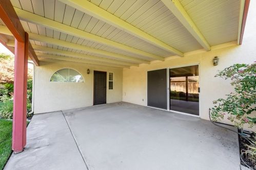 508 Heatherwood Dr, Madera CA  93637-2744 exterior