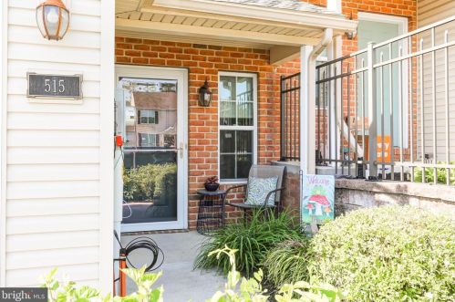 515 Dakemich Ct, West Enola, PA 17025-2556