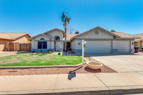 5517 Emelita Ave, Mesa, AZ 85206-2984