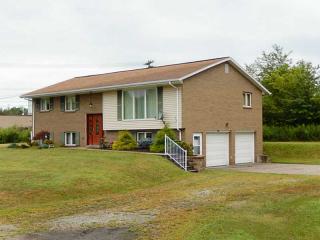 222 Best Ave, Loyalhanna, PA 15661-1004