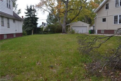 4646 Horton Rd, Cleveland, OH 44125-1253