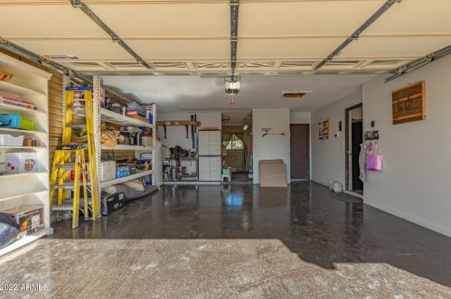 4426 El Caminito Dr, Glendale AZ 85302-6025 exterior