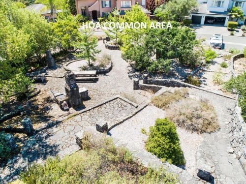 970 Stonecastle Ln, Santa Rosa CA  95405-5513 exterior