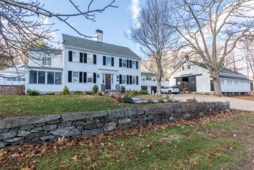 44 Woodland Rd, North Hampton, NH 03862-2331