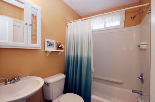 12 Whitlock Ave, Bethel CT  06801-2837 exterior