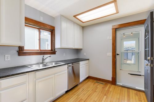 3900 30 Ave, Minneapolis MN 55406-3108 exterior