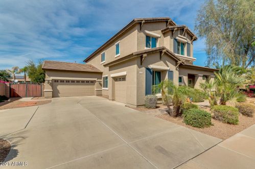 276 Swan Dr, Chandler, AZ 85286-7769