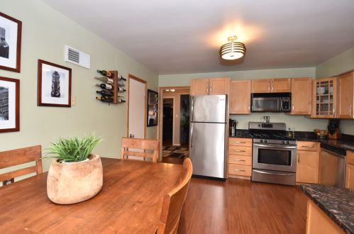 2827 87 St, Milwaukee WI 53222-4730 exterior