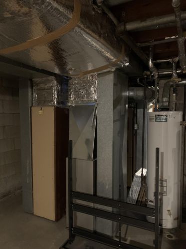 1214 77 St, Milwaukee WI 53219-1111 exterior