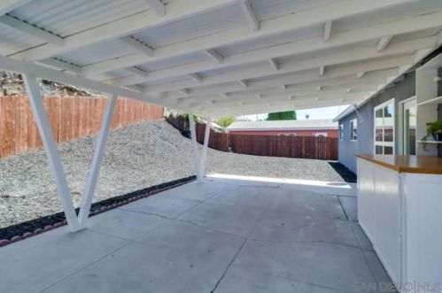 1621 Primera St, Lemon Grove CA  91945-4305 exterior