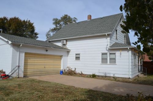 106 Main St, Wilmore, KS 67155-5448