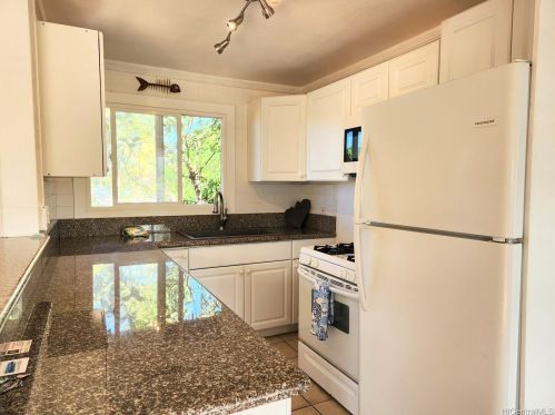 67-273 Kiapoko St, Waialua, HI