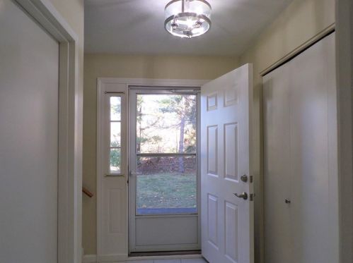 144 Edaville Ct, Warwick RI  02886-1704 exterior