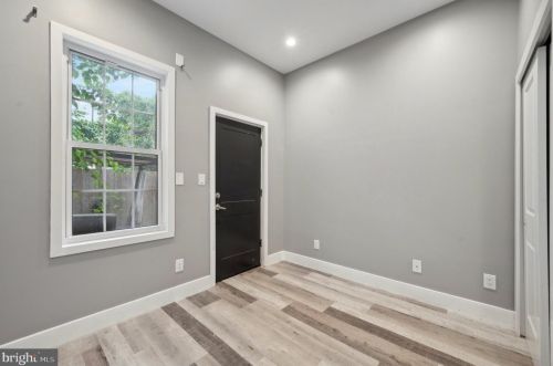 1711 27th St, Philadelphia PA  19121-2824 exterior