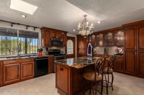 3222 Westwood Pl, Tucson, AZ 85745-1551