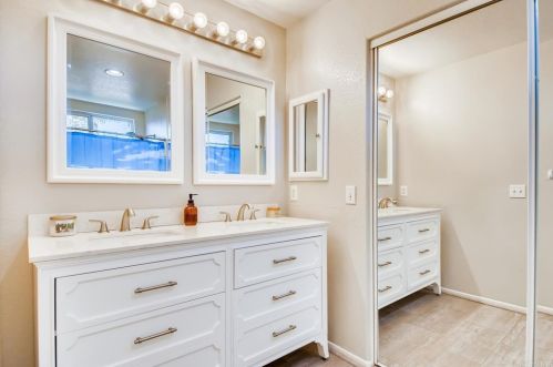 27193 Frost Ct, Menifee CA  92584-8521 exterior