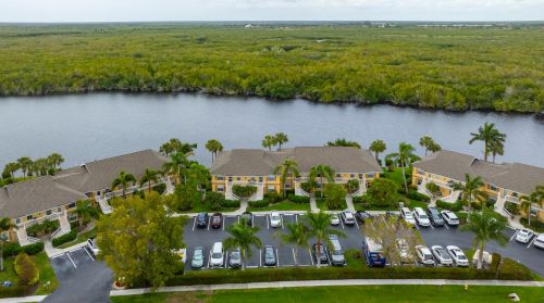 1295 Mainsail Dr, Naples, FL 34114-0804