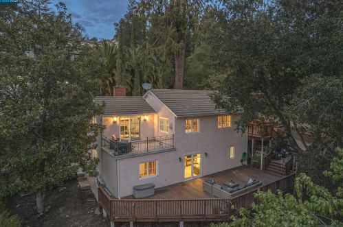 40 Las Palomas, Orinda CA  94563-1916 exterior