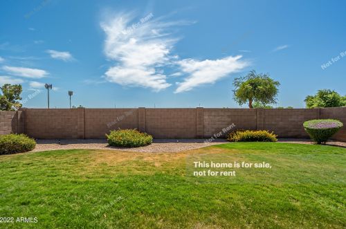 2601 79th Dr, Phoenix AZ  85043-7455 exterior