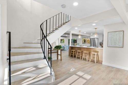 2216 Silver Peak Pl, Encinitas CA  92024-3145 exterior