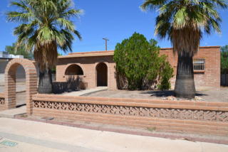 1860 Merlin Rd, Tucson, AZ 85713-4505