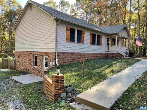 83 Oak Hill Ln, Bybee, VA 22963-4424