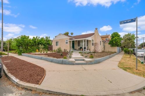 5445 Cartwright Ave, North Hollywood, CA 91601-2820