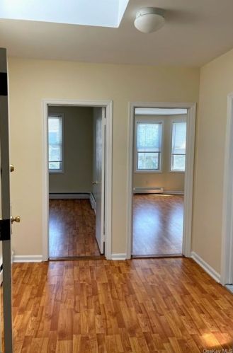 14 Stephenson Blvd, New Rochelle NY  10801-4402 exterior