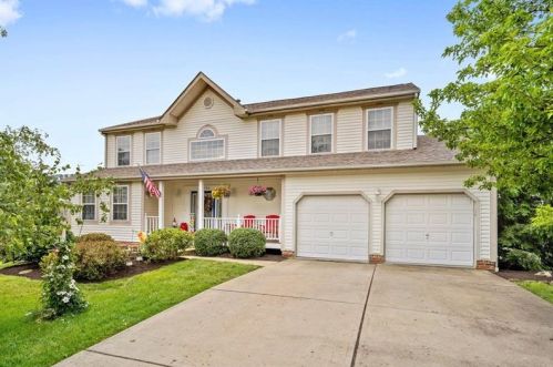 1126 Centennial Dr, Canonsburg, PA 15317-9538