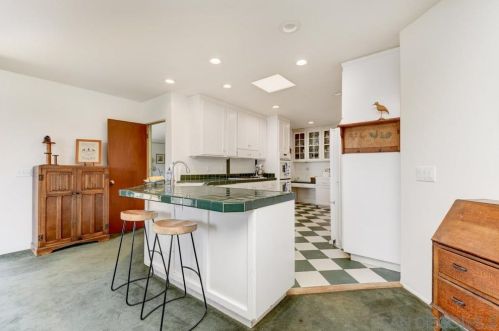 6737 San Miguel Ave, Lemon Grove CA  91945-1328 exterior