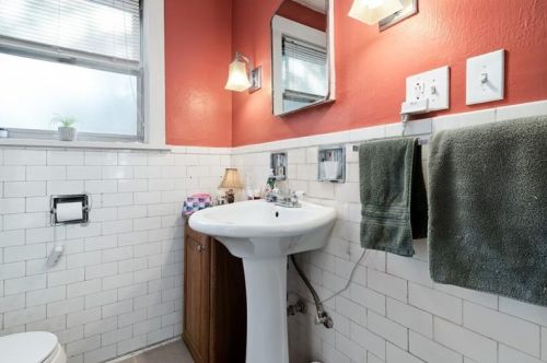 139 Race St, Pittsburgh PA  15235-3630 exterior