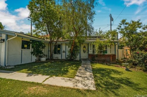 18906 Nearbrook St, Santa Clarita, CA 91351-3702