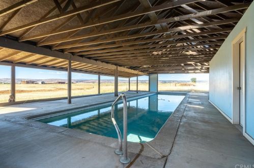 9320 Shasta Blvd, Los Molinos CA  96055-9551 exterior